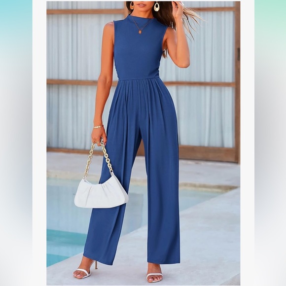 Elegant Blue Sleeveless Jumpsuit - Picture 1 of 4